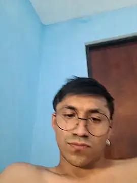 charlesss19 online show from 4, 11, 2025