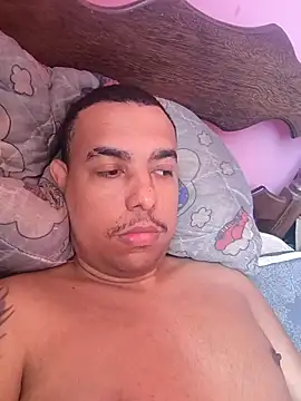 FABINHOSEOAU online show from 28, 9, 2025