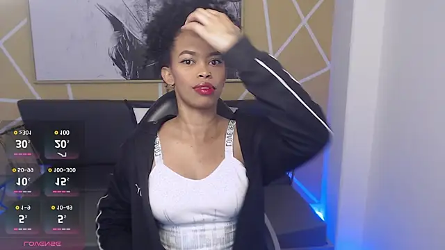 Snapshot of Shenna_brunette_ chatting on 1, 3, 2025 Shenna brunette online show from 1, 3, 2025