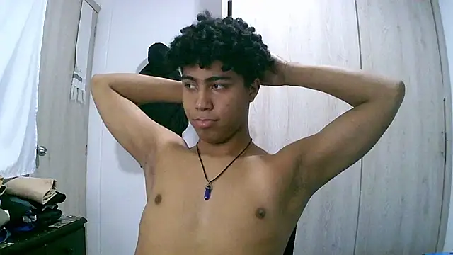 sexy diamante  online show from 2, 2, 2026