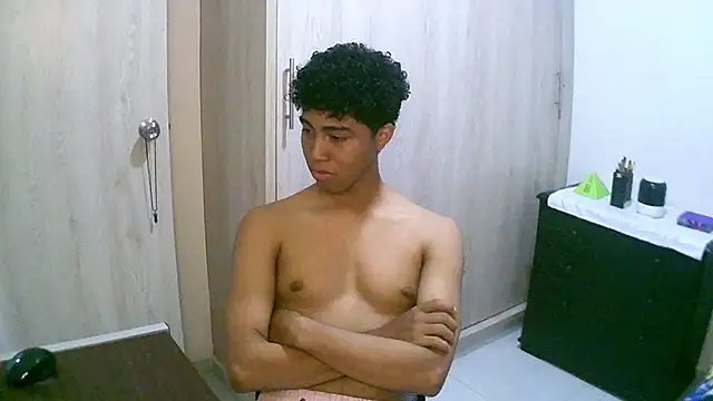 sexy diamante  online show from 29, 9, 2025