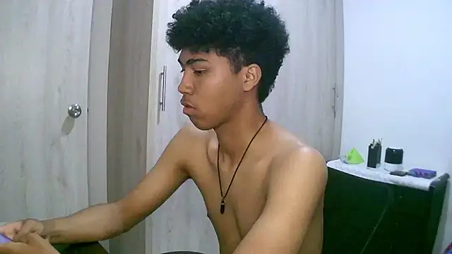 sexy diamante  online show from 26, 9, 2025