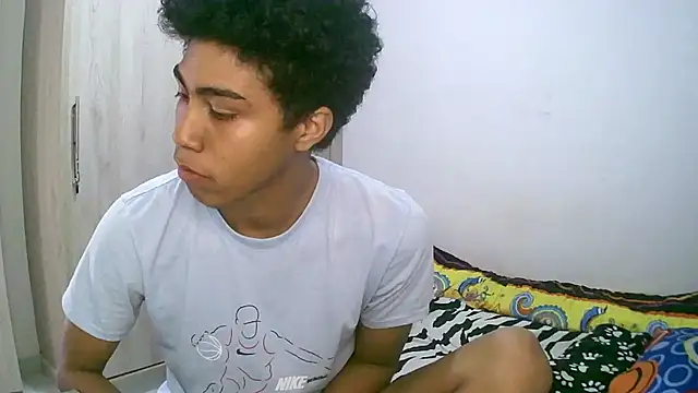 sexy diamante  online show from 26, 10, 2025