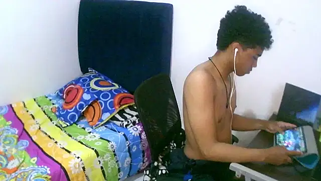 sexy diamante  online show from 14, 9, 2025