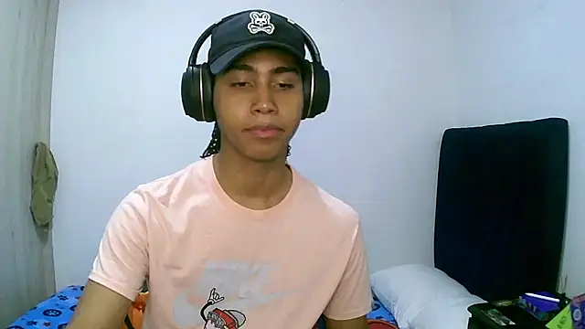 sexy diamante  online show from 23, 11, 2025