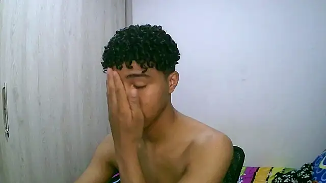 sexy diamante  online show from 7, 11, 2025