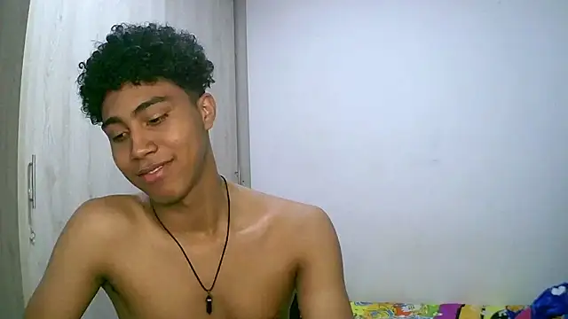 sexy diamante  online show from 6, 11, 2025