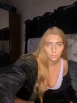 Summer Paige online show from 25, 1, 2025