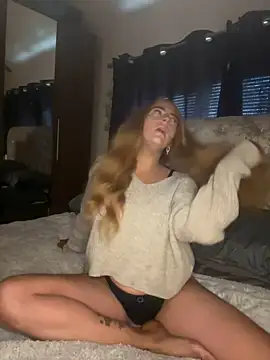 Summer Paige online show from 3, 2, 2025