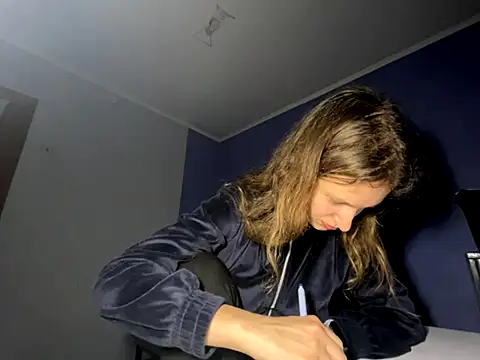 Eva Angel3 online show from 9, 11, 2025