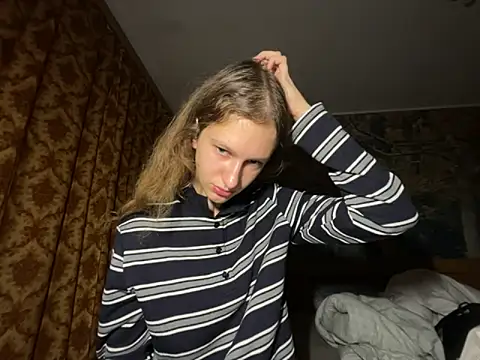 Eva Angel3 online show from 4, 10, 2025