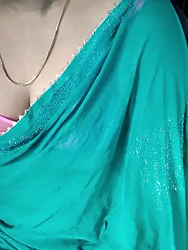 Snapshot of sexy-honey09 chatting on 14, 2, 2026 sexy-honey09 online show from 14, 2, 2026