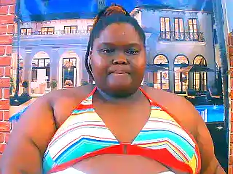 EbonyHotBuns online show from 13, 4, 2026