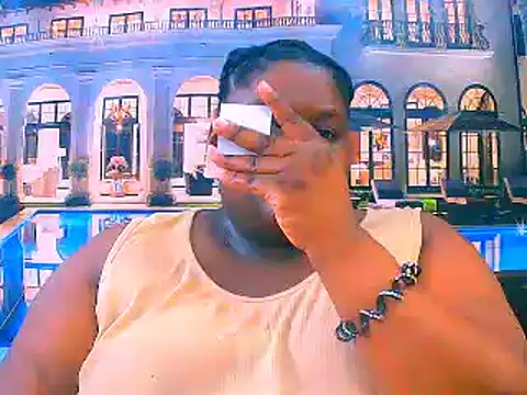 Snapshot of EbonyHotBuns chatting on 26, 6, 2026 EbonyHotBuns online show from 26, 6, 2026