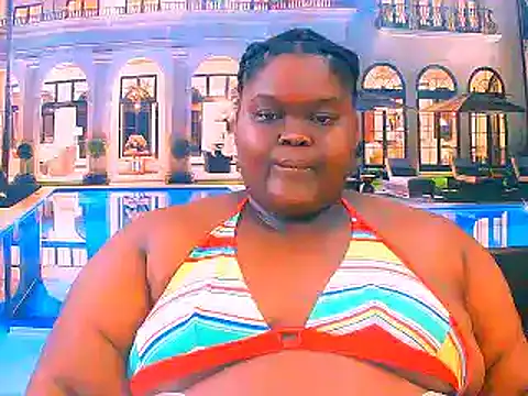 Snapshot of EbonyHotBuns chatting on 24, 6, 2026 EbonyHotBuns online show from 24, 6, 2026