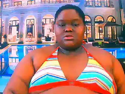Snapshot of EbonyHotBuns chatting on 16, 6, 2026 EbonyHotBuns online show from 16, 6, 2026