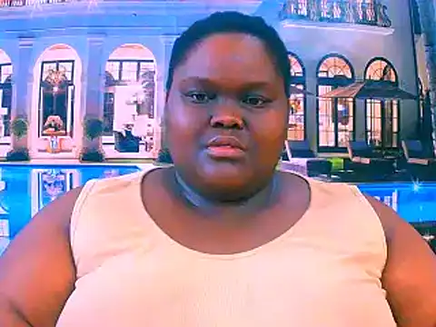 Snapshot of EbonyHotBuns chatting on 5, 6, 2026 EbonyHotBuns online show from 5, 6, 2026