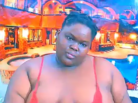 Snapshot of EbonyHotBuns chatting on 13, 7, 2026 EbonyHotBuns online show from 13, 7, 2026
