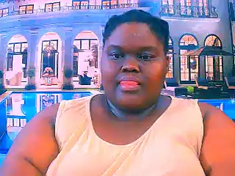 Snapshot of EbonyHotBuns chatting on 1, 7, 2026 EbonyHotBuns online show from 1, 7, 2026
