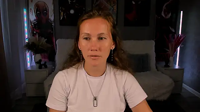 Snapshot of MichelleOrtis chatting on 18, 9, 2025 MichelleOrtis online show from 18, 9, 2025