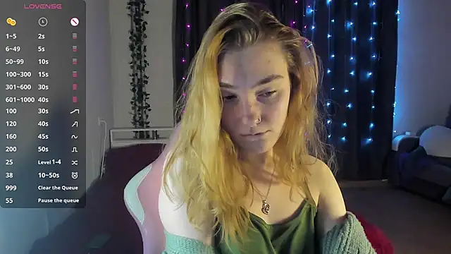 ReddHotPipper online show from 24, 2, 2025