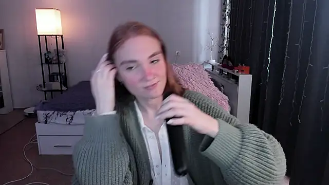 Snapshot of ReddHotPipper chatting on 2, 3, 2026 ReddHotPipper online show from 2, 3, 2026