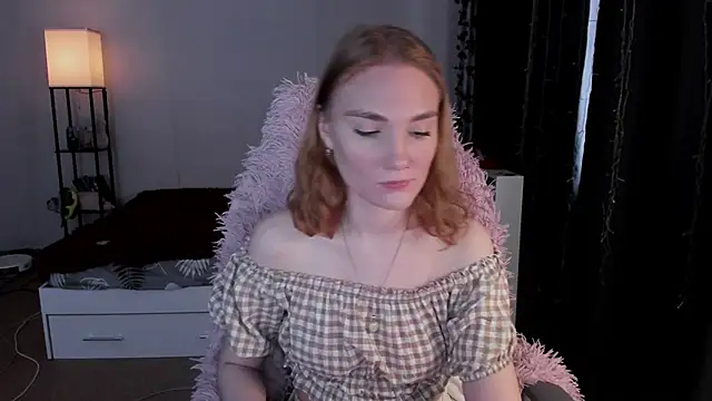 ReddHotPipper online show from 3, 12, 2025