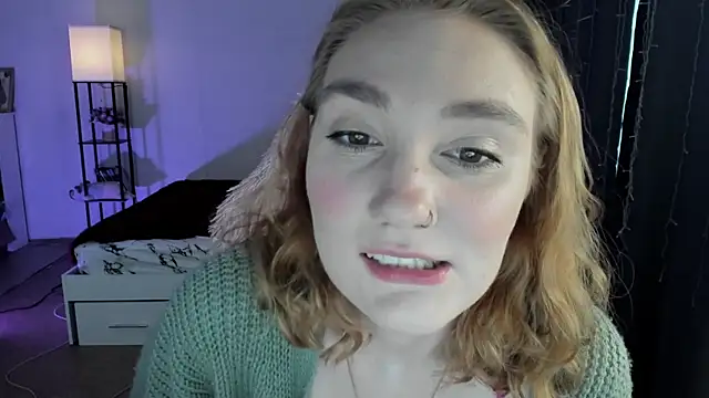 ReddHotPipper online show from 24, 10, 2025