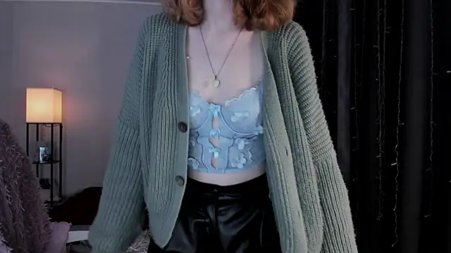 ReddHotPipper online show from 25, 11, 2025