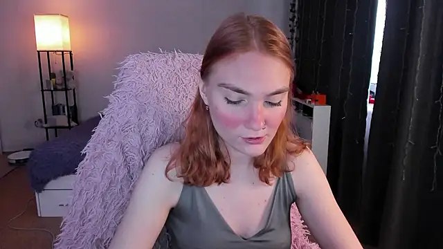 Snapshot of ReddHotPipper chatting on 11, 2, 2026 ReddHotPipper online show from 11, 2, 2026