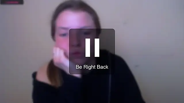 MissOliviaa  online show from 28, 2, 2025