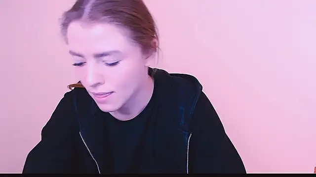 MissOliviaa  online show from 10, 2, 2025