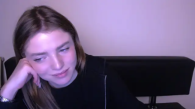 MissOliviaa  online show from 20, 2, 2025