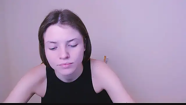 MissOliviaa  online show from 7, 2, 2025