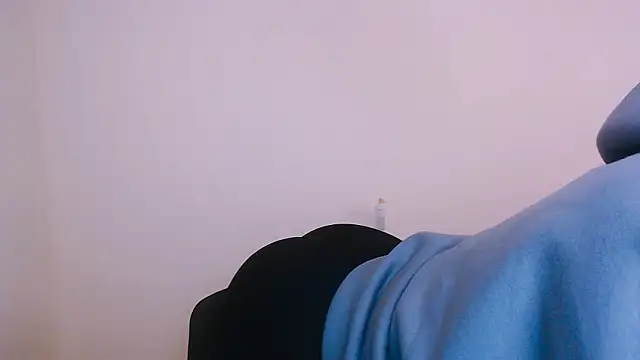 MissOliviaa  online show from 15, 1, 2025