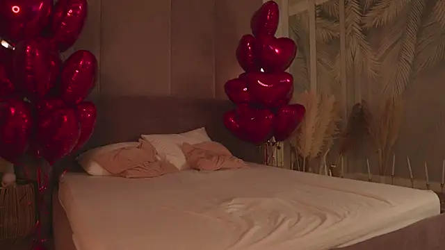 Smiley Mia online show from 13, 2, 2026