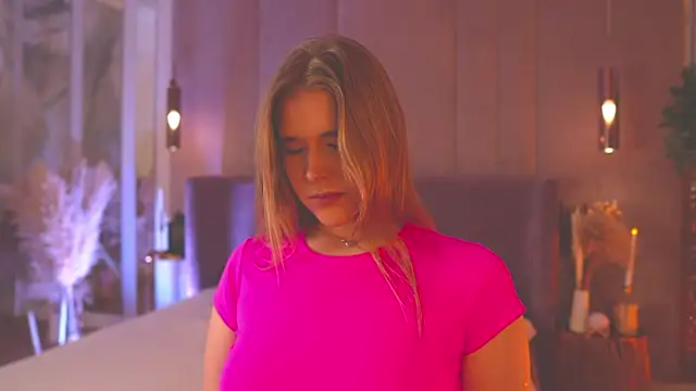 Smiley Mia online show from 3, 2, 2026