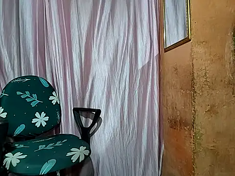 poojaxxx65 online show from 18, 9, 2025