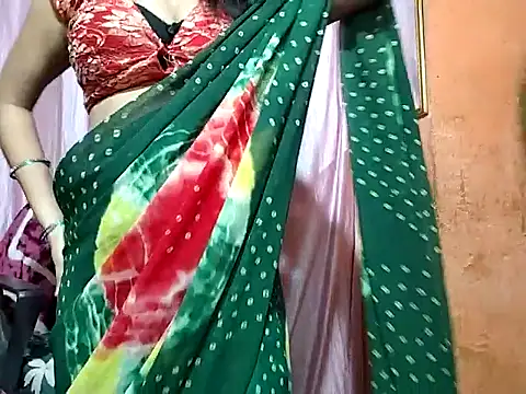 poojaxxx65 online show from 28, 9, 2025