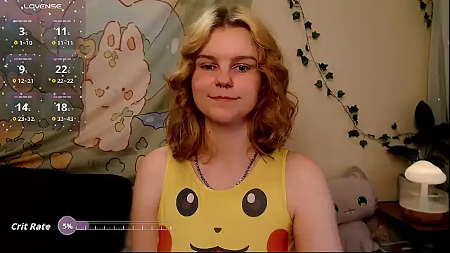 Snapshot of Moona_xx chatting on 16, 5, 2026 Moona xx online show from 16, 5, 2026