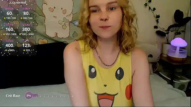 Snapshot of Moona_xx chatting on 2, 7, 2026 Moona xx online show from 2, 7, 2026