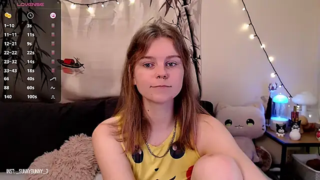 Moona xx online show from 27, 1, 2025