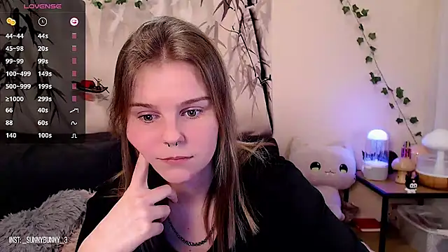 Moona xx online show from 15, 3, 2025