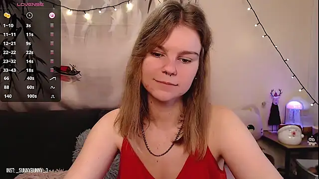 Moona xx online show from 26, 12, 2024