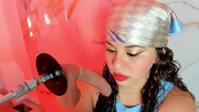 hade cute online show from 24, 3, 2026