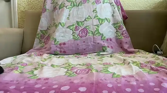 heartqqute26 online show from 15, 1, 2025