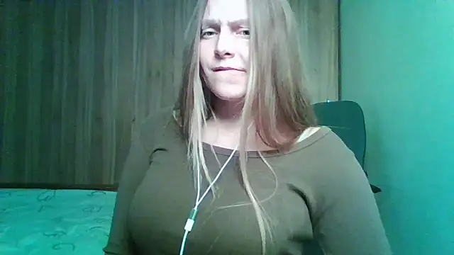 Evasapples online show from 2, 11, 2025