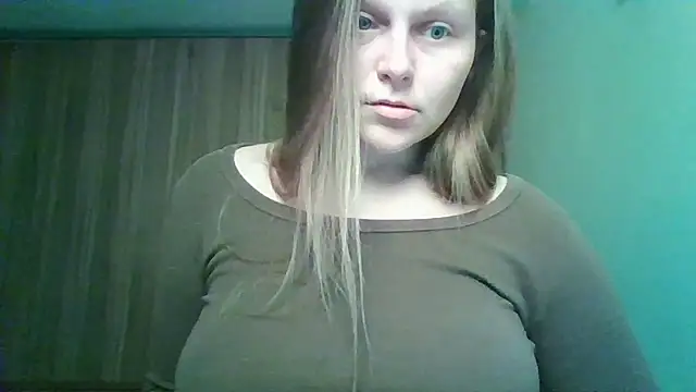 Evasapples online show from 5, 3, 2026