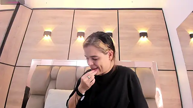 dorothy vegga online show from 19, 11, 2025