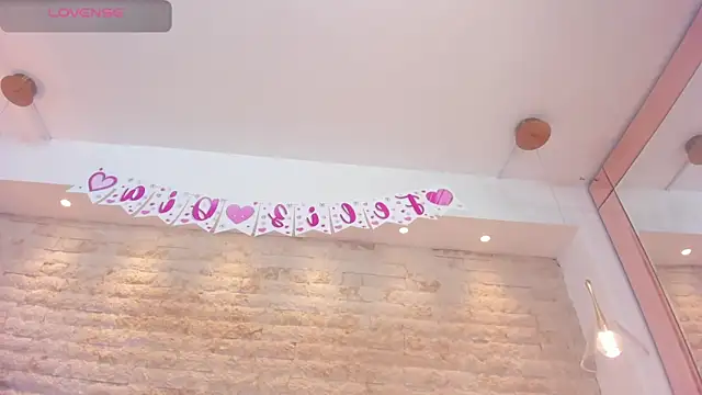 dorothy vegga online show from 14, 2, 2026